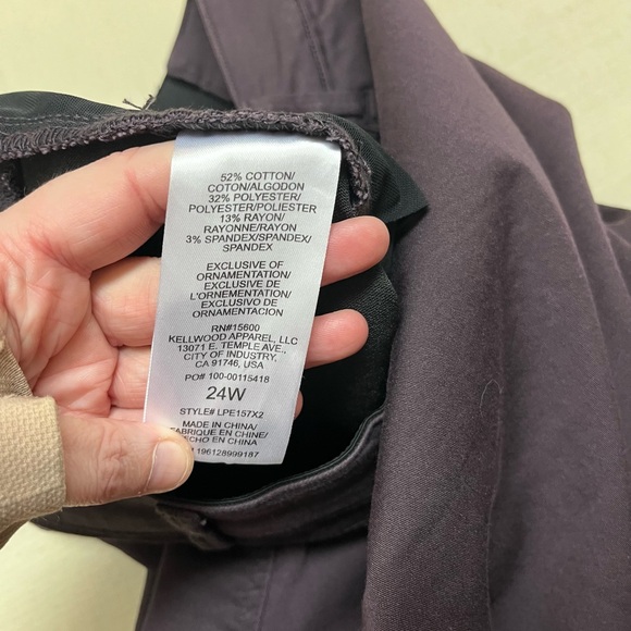 Wit & Wisdom 24W itty bitty boot cut high waisted Malbec plum pant - Picture 8 of 13